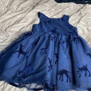 Girls dress